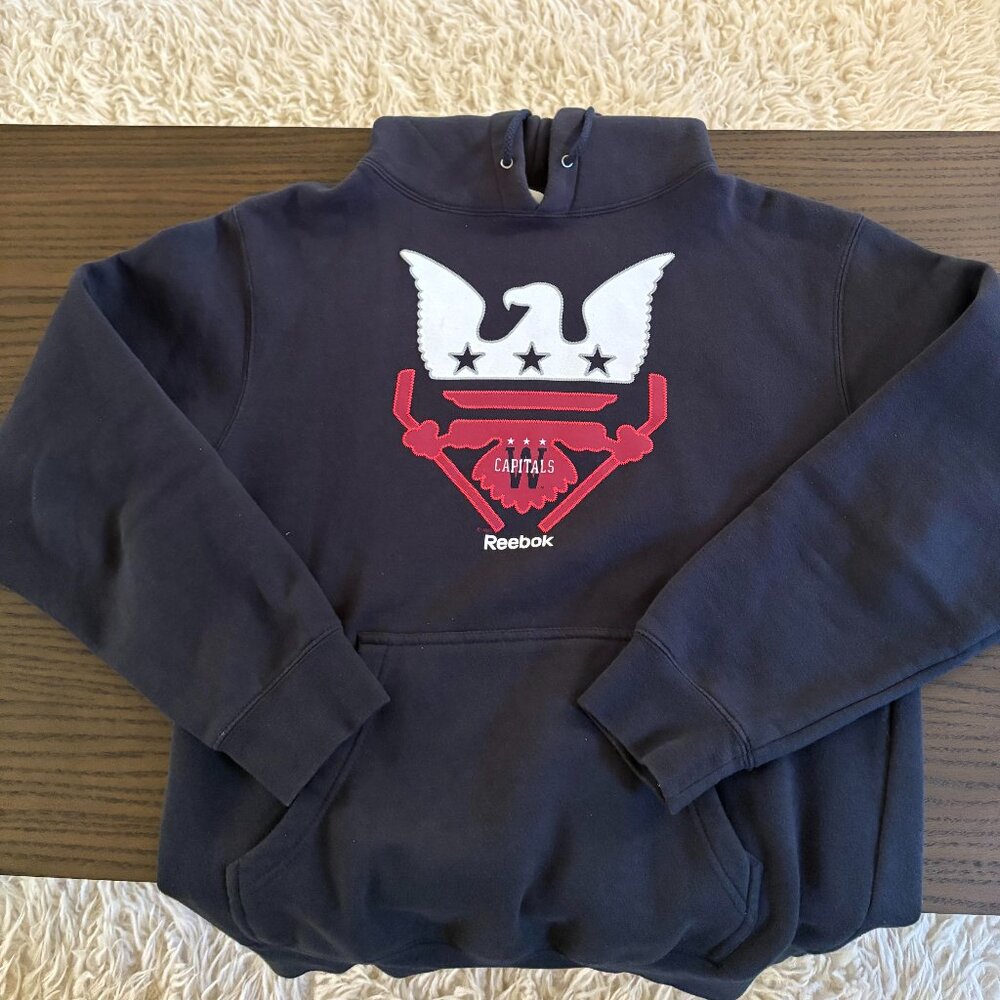 Reebok Washington Capitals 2015 Winter Classic Hoodie Men's Size: Small